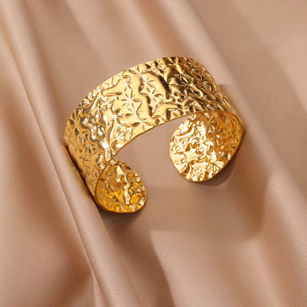 Open-ended Flower Bracelet